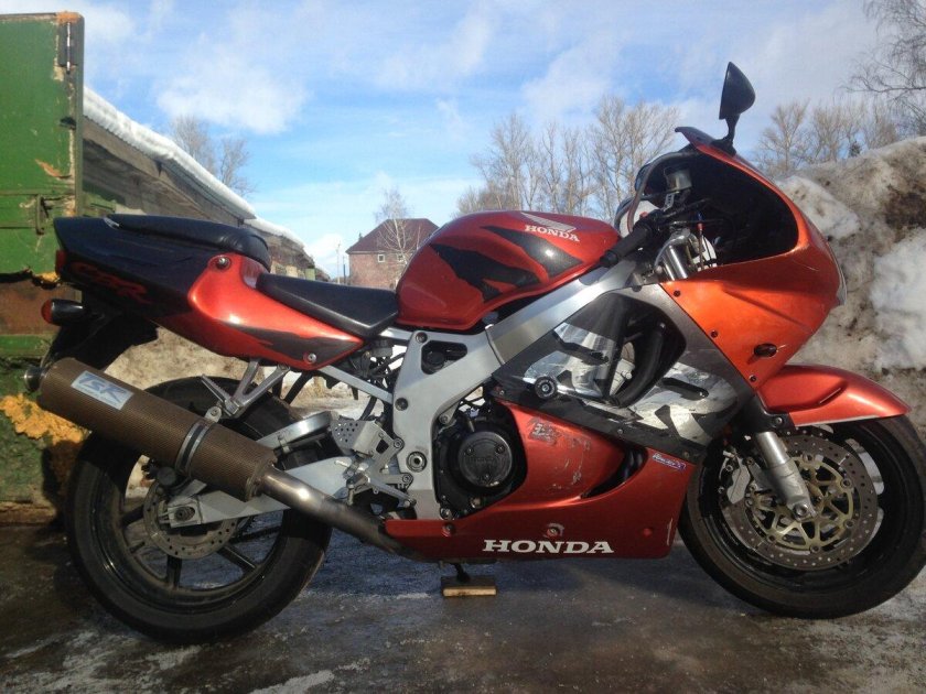 CBR 919 RR Fireblade