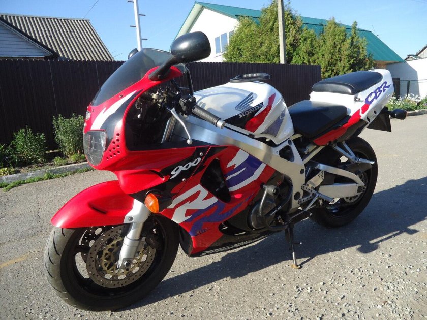 CBR 919 RR Fireblade