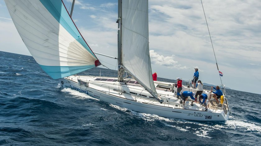 Парусные яхты 45 футов