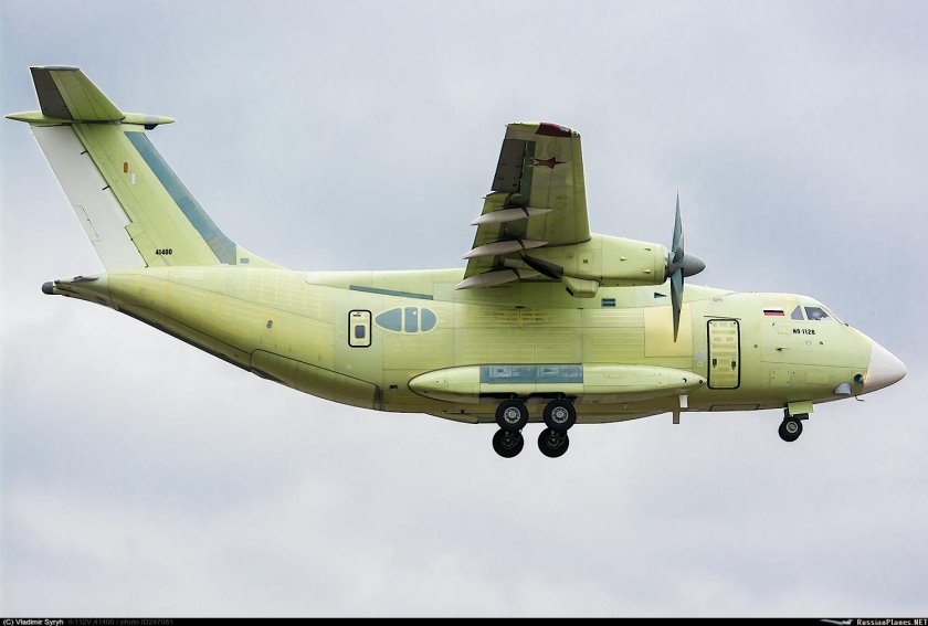 Ил-112 транспортный самолёт