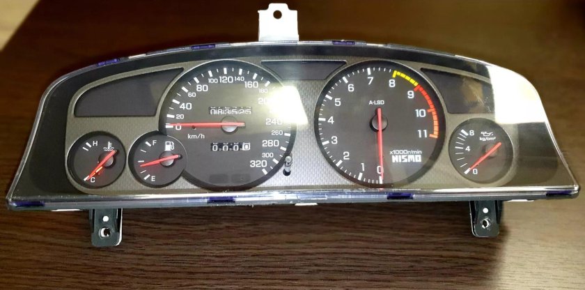 Приборная панель Nismo Skyline r33