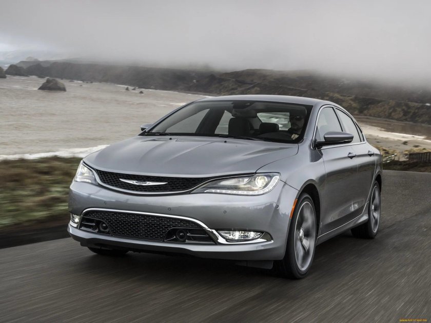 Chrysler 200