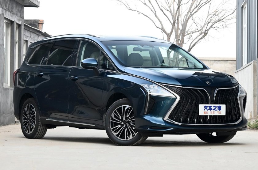 Dongfeng Forthing 2022