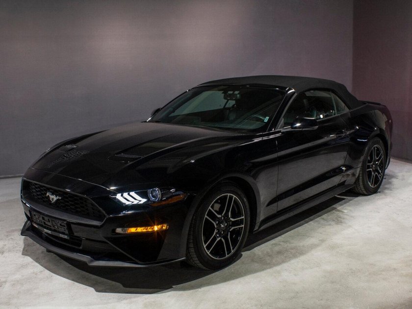 Форд Мустанг 2021