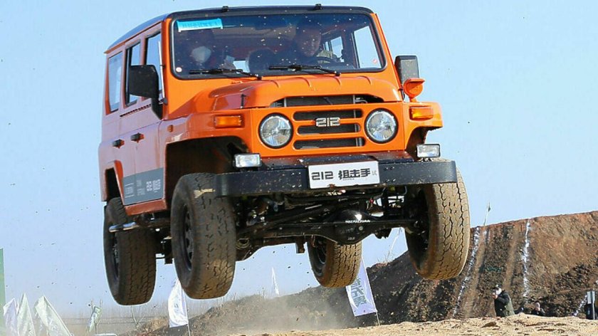Внедорожник BAW bj212