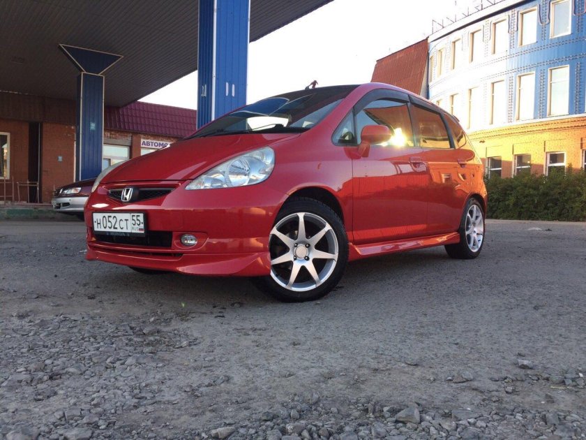 Honda Fit GD r16