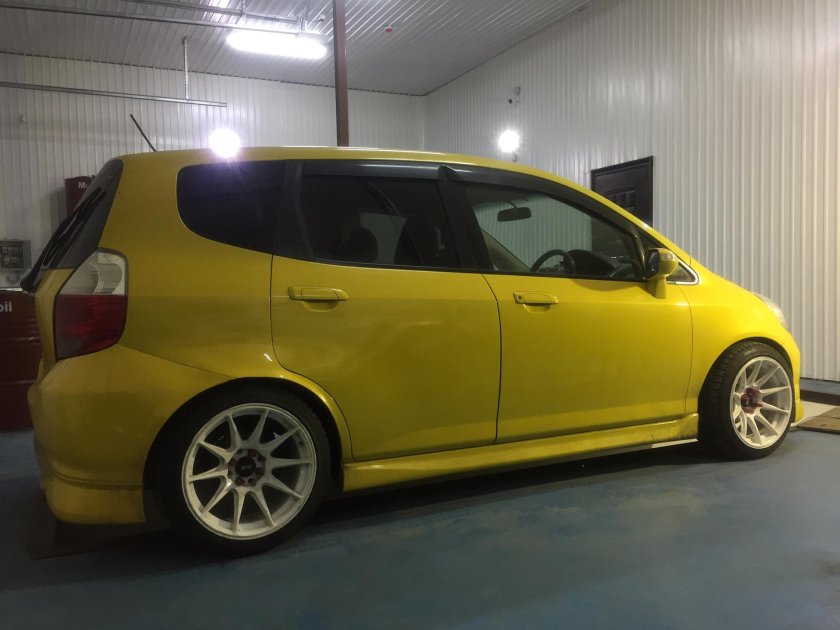 Honda Fit GD r16
