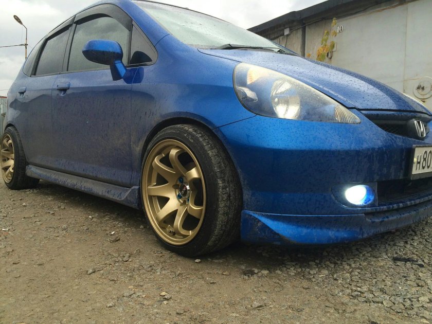 Диски Honda Fit r16