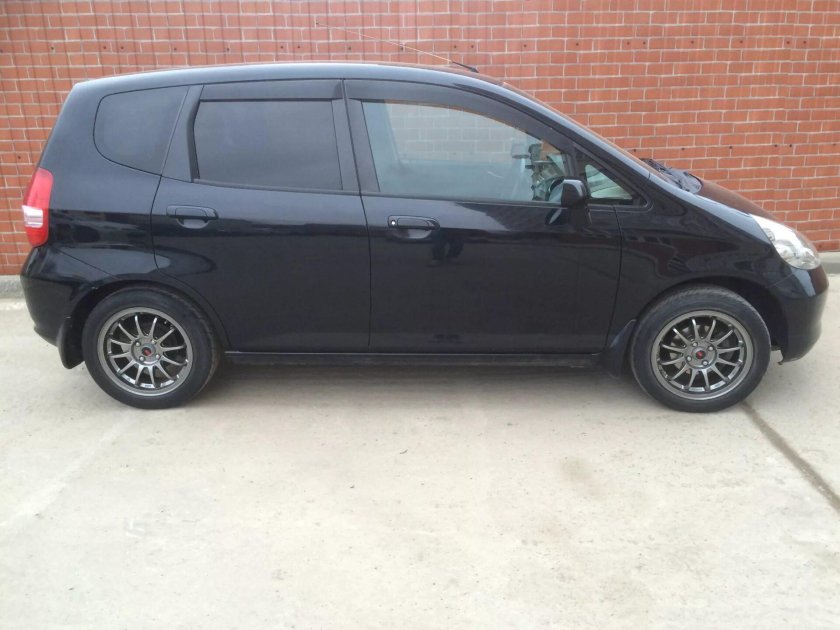 Диски Honda Fit r15