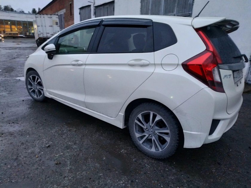 Хонда фит литье на 16