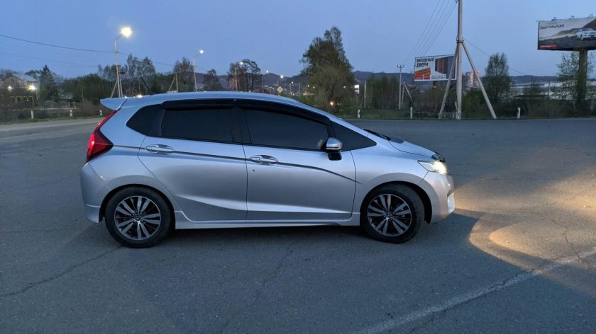 Honda Fit r16