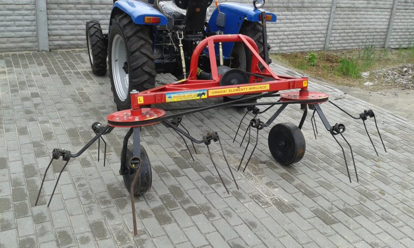 Роторные грабли-ворошилки ГВЦ-3