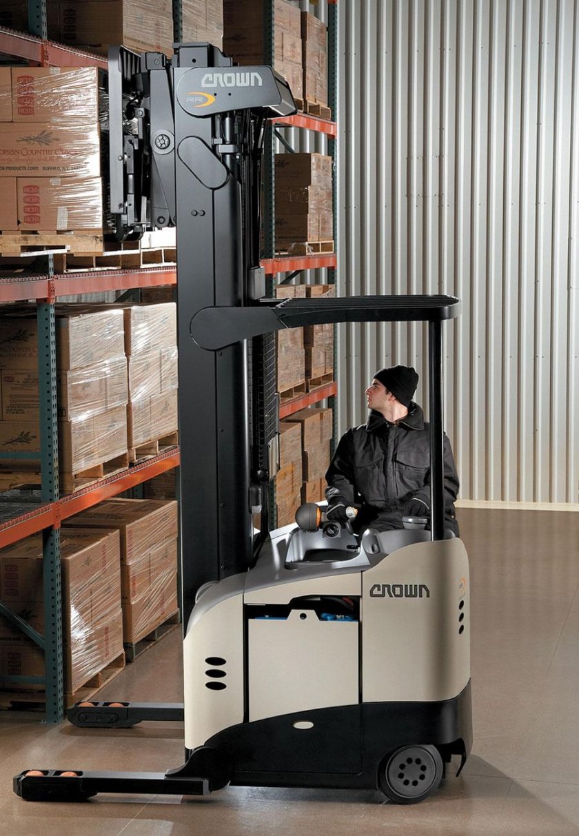 Погрузчик высотный штабелер КРАУМ