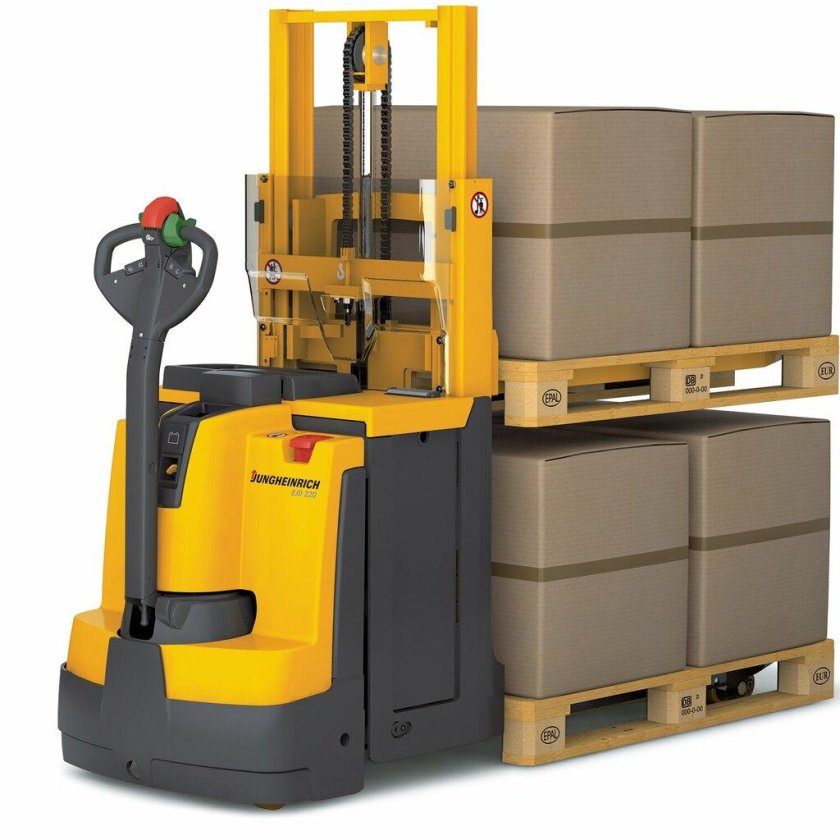 Электроштабелер Jungheinrich
