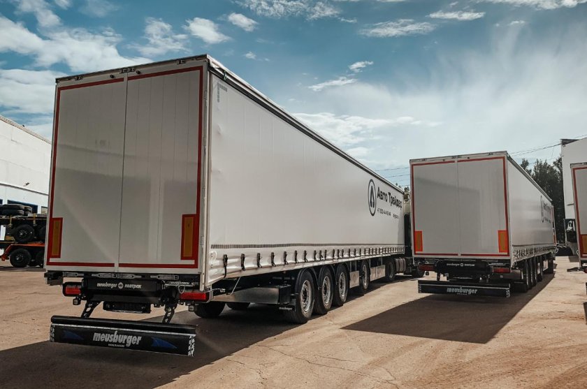 Новтрак SP-451 полуприцеп шторный