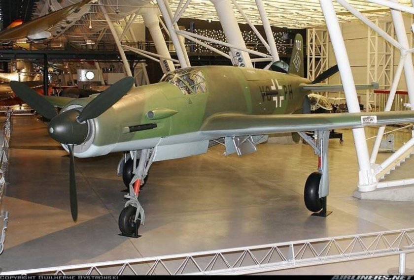 Истребитель Дорнье-335 Пфайль