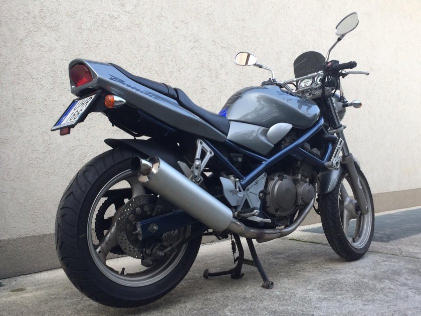 Suzuki Bandit 250