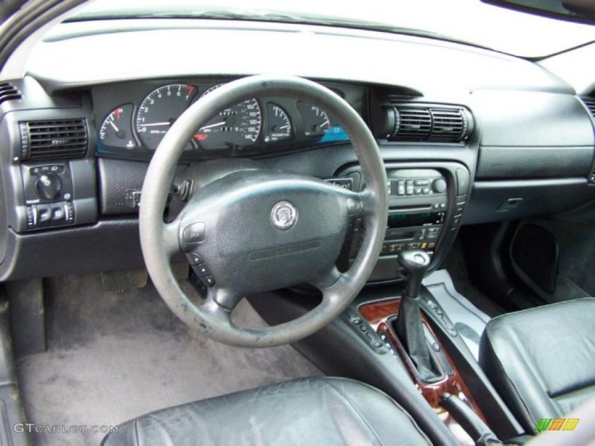 Cadillac Catera салон