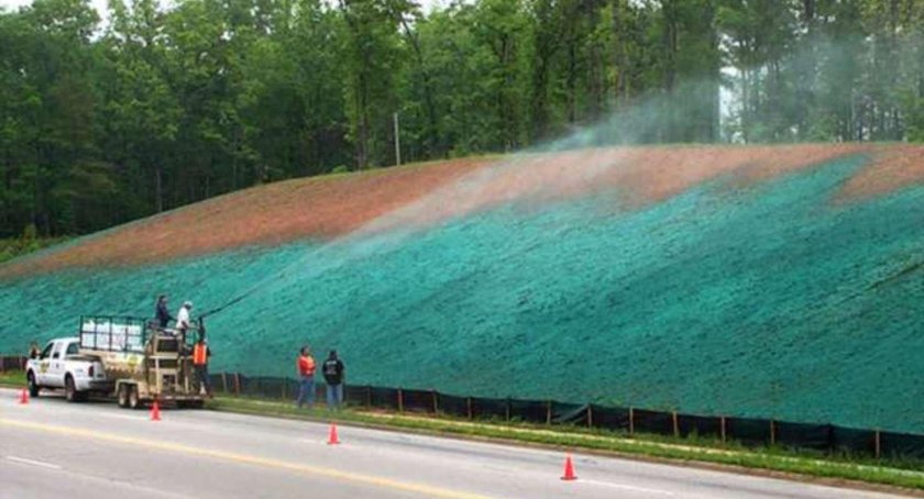 Гидропосев травы