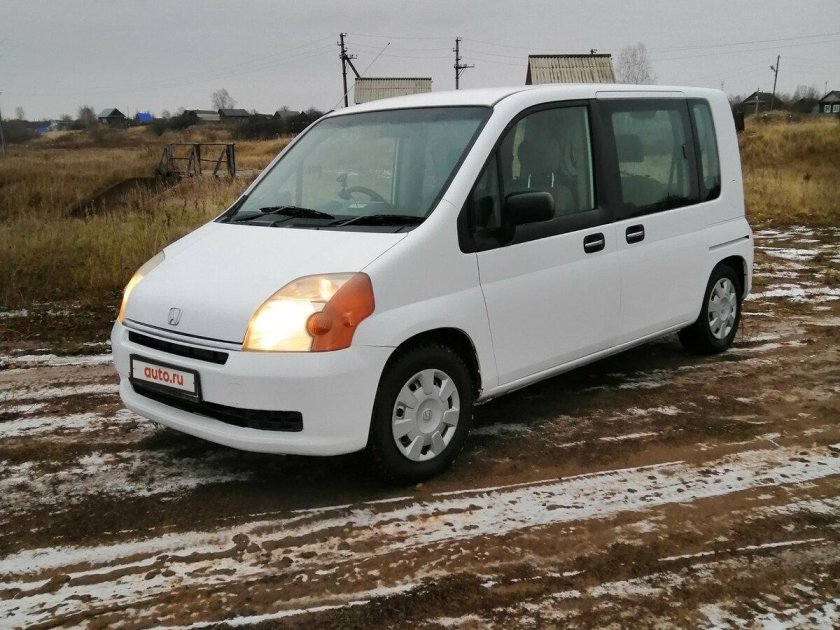 Хонда Мобилио 2002