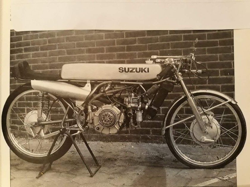 Suzuki Twin