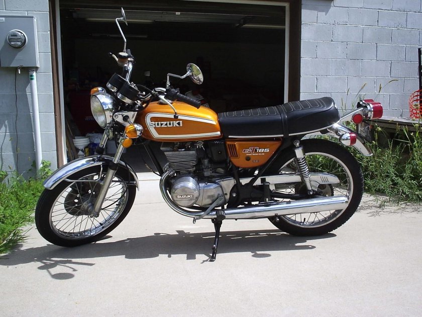Сузуки 185 ГТ