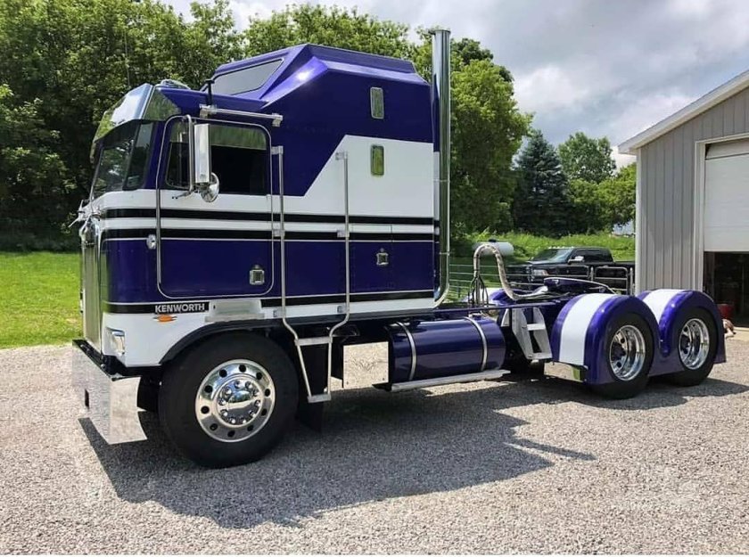 Kenworth k100e