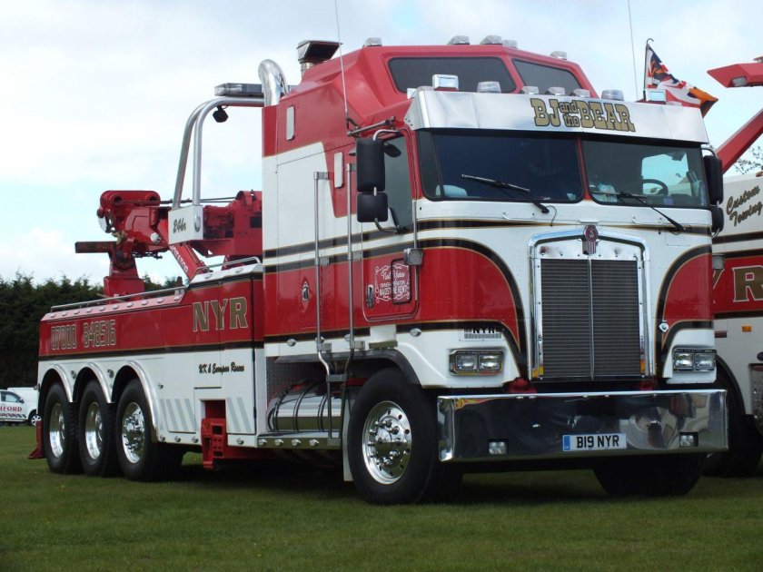 Kenworth k100 Aerodyne фура