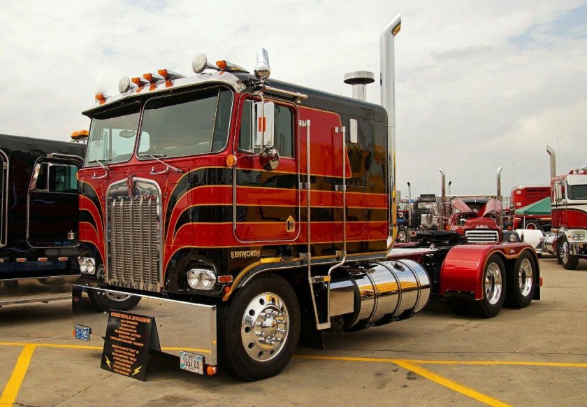 Kenworth k100 Peterbilt