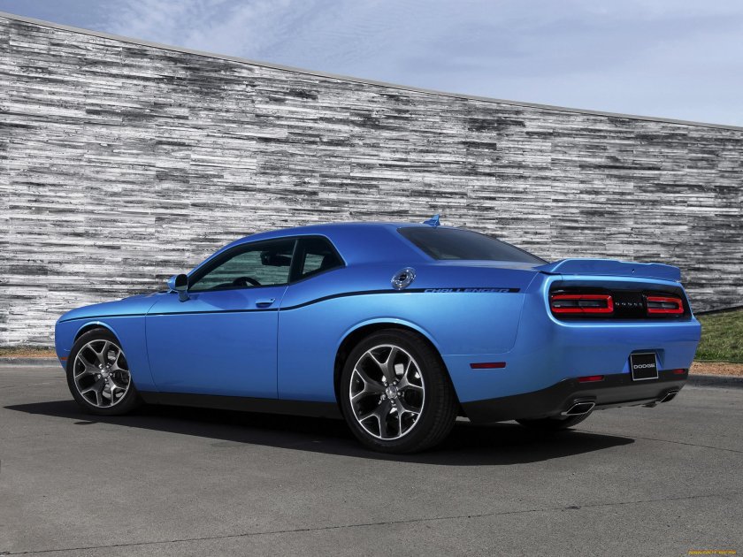 Додж 2015 Challenger