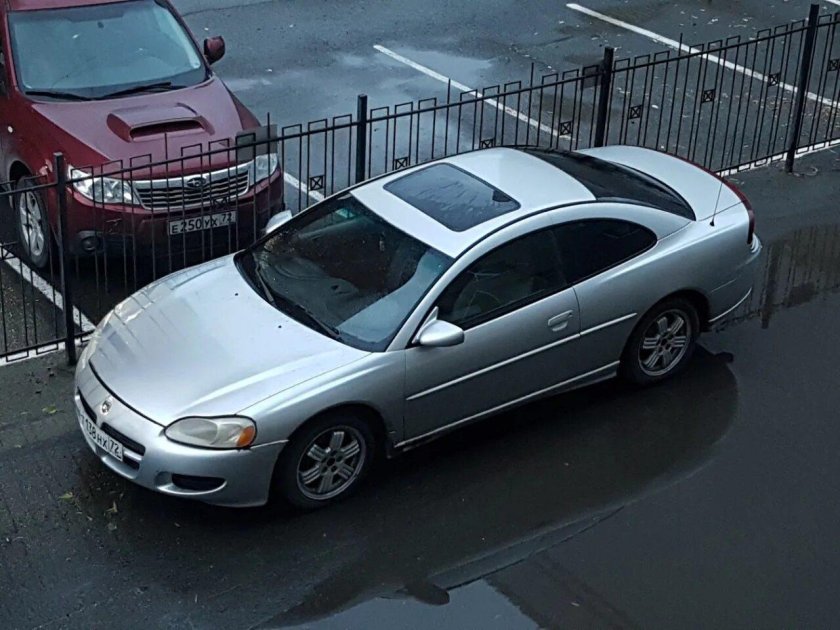 Додж Стратус 2.4 2002