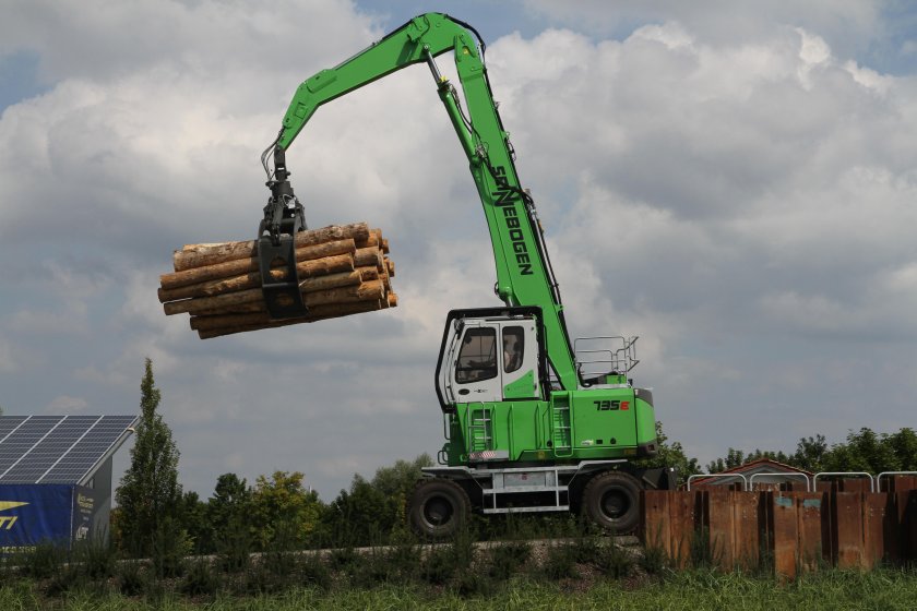 Сеннебоген 735