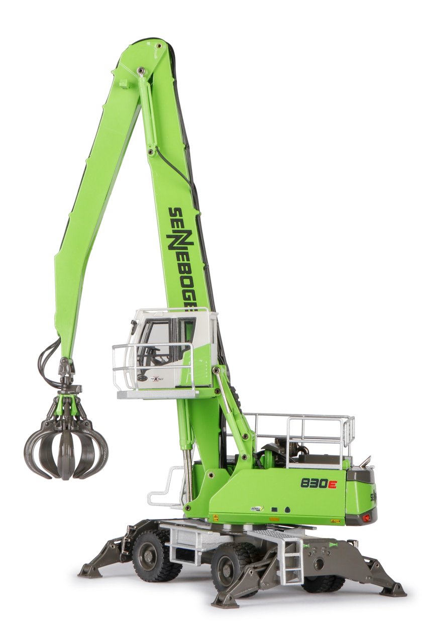 Перегружатель Sennebogen 830m
