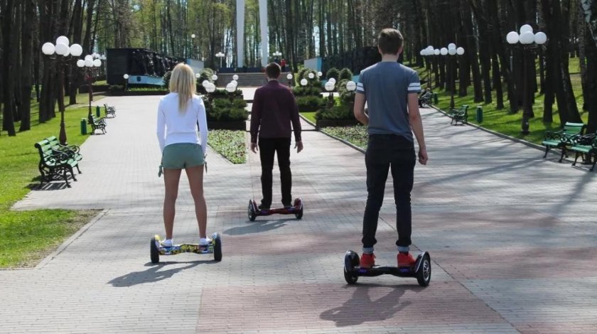 Гироскутер с человеком