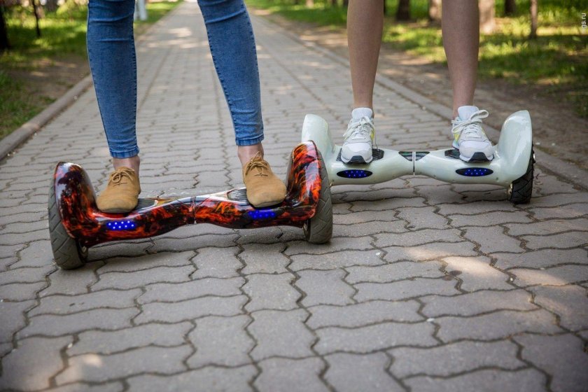 Гироскутер с человеком