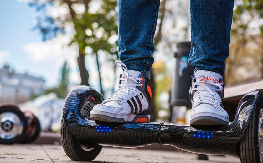 Гироскутер с ногами