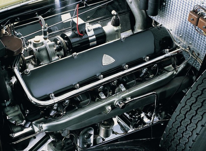 Maybach Zeppelin ds8