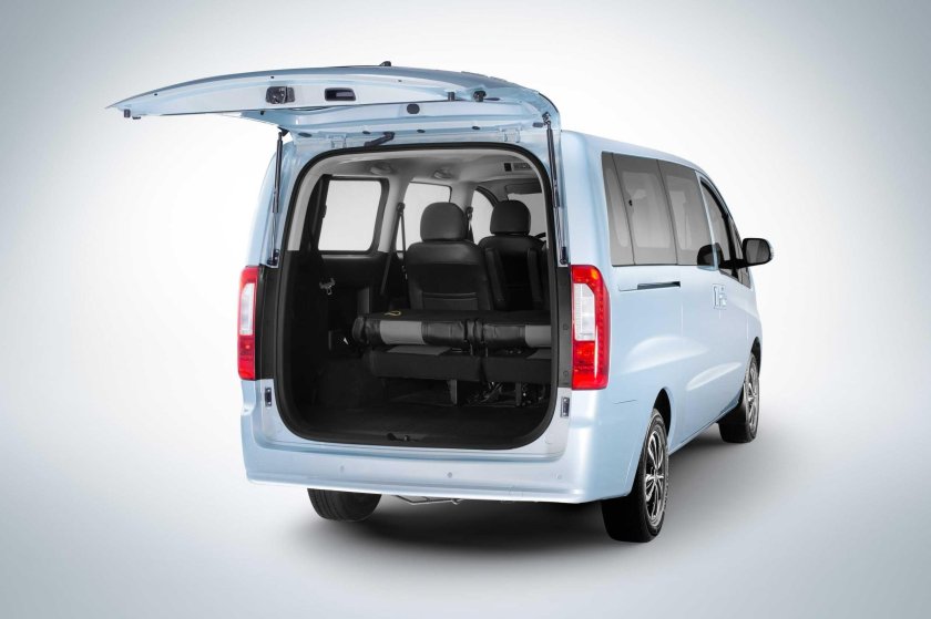 JAC m3 минивэн