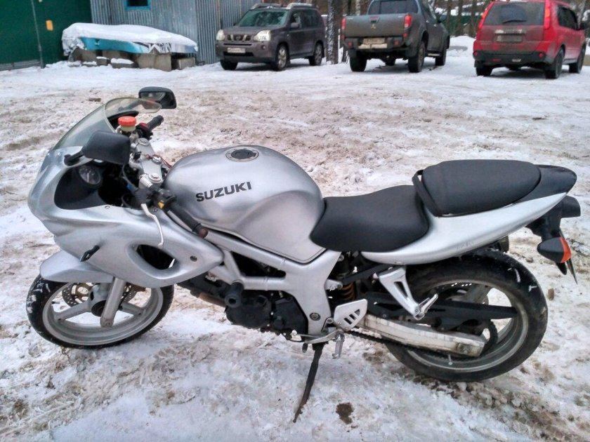 Suzuki 400 1999
