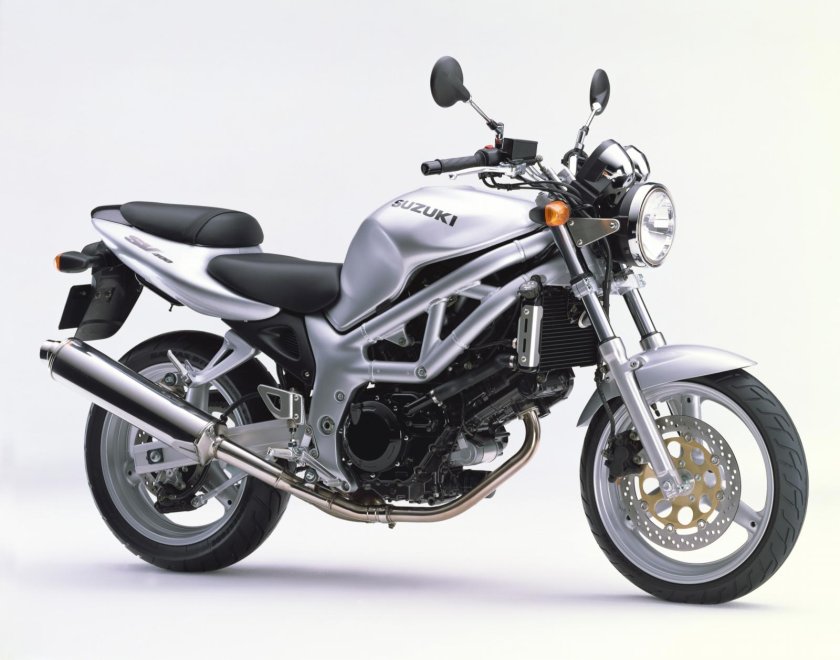 Suzuki sv400n