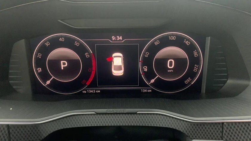 Цифровая приборная панель Шкода Суперб