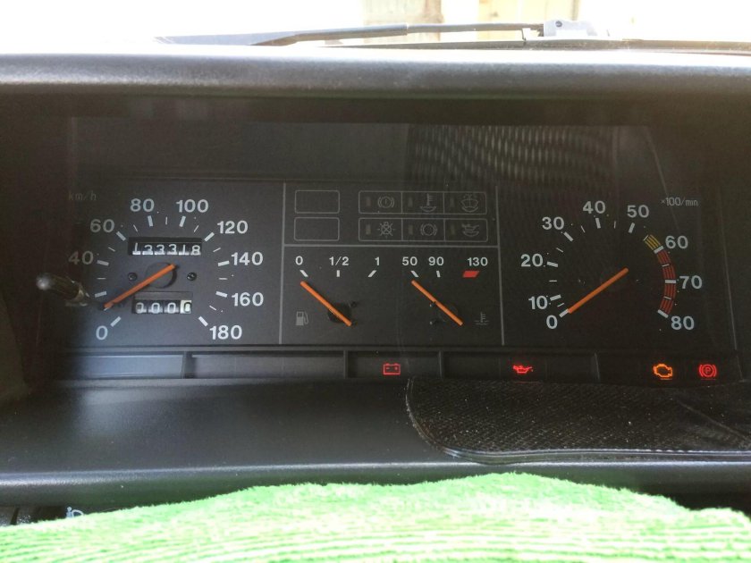 Приборная панель ВАЗ 2109