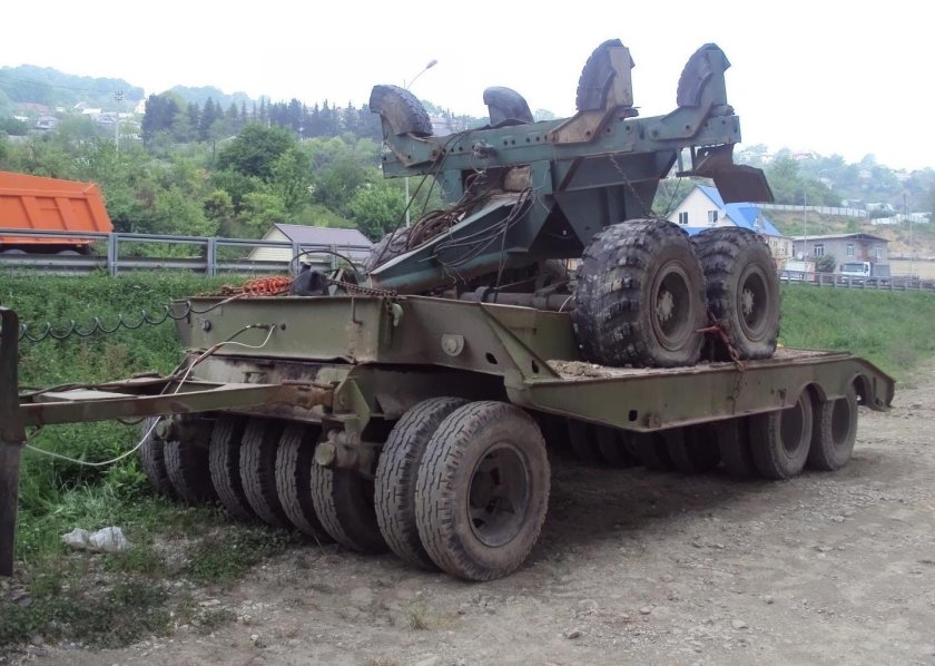 Прицеп ЧМЗАП 5208