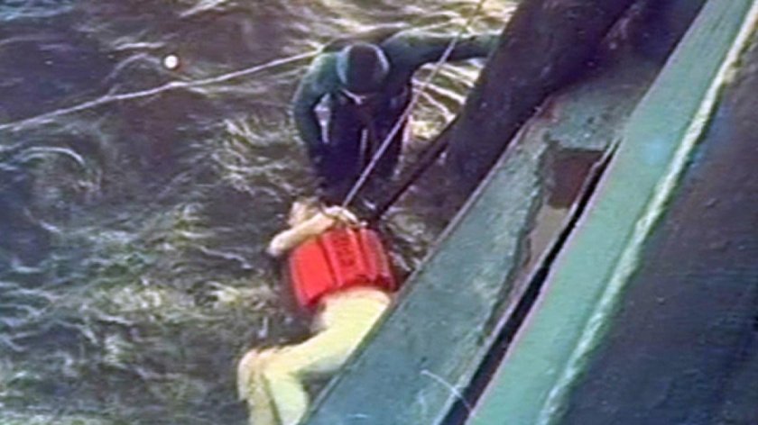 Теплоход Булгария под водой