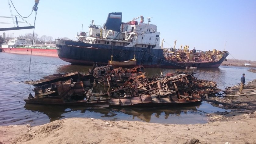 Танкер Виктор Кибенок