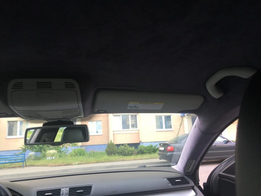 Черный потолок Passat cc