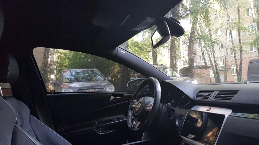 Черный потолок Passat b6