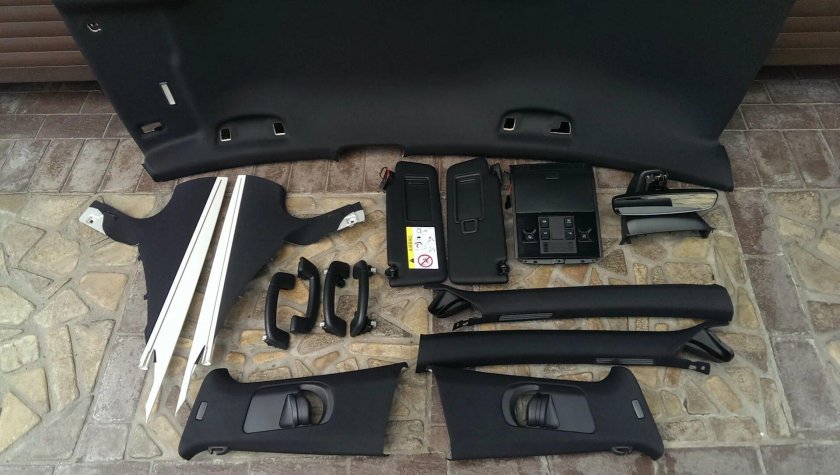 Черный потолок Passat b8