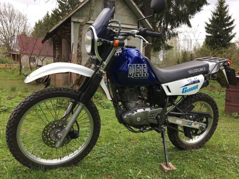Suzuki Djebel 200