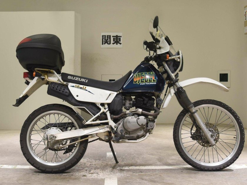 Suzuki Djebel 200